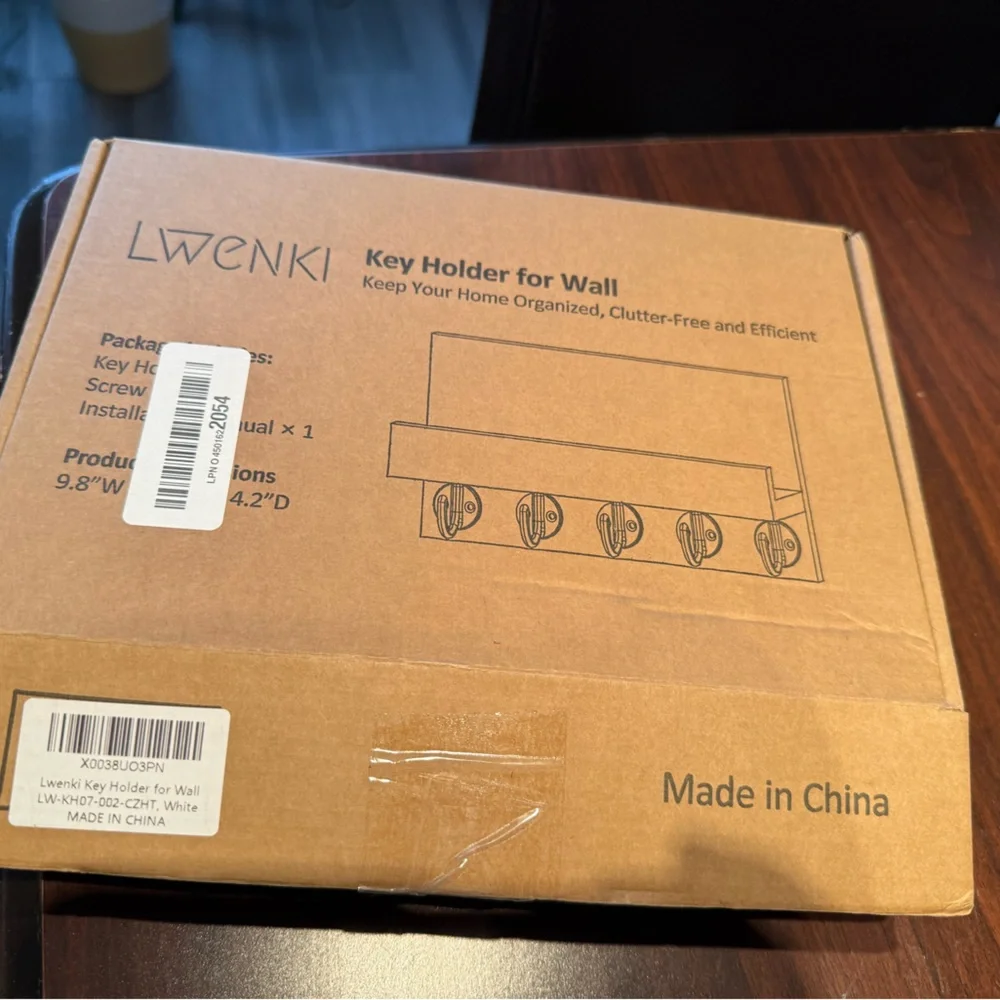 LWENKI Key Holder for Wall